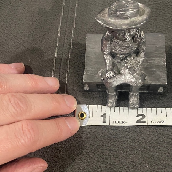 Michael Ricker Pewter Sculpture Set with Certificate of casting. - Picture 9 of 12